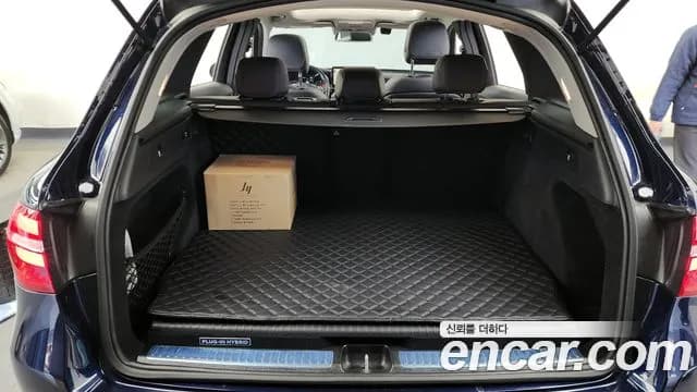 2019 Mercedes-Benz GLC-Class X253 GLC350e 4MATIC Premium Sold VIN WDC0G5EB7KF534609 – front exterior 2019 Mercedes-Benz GLC-Class X253 GLC350e 4MATIC Premium Sold VIN WDC0G5EB7KF534609 – front exterior
