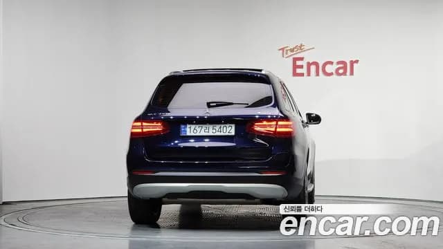 2019 Mercedes-Benz GLC-Class X253 GLC350e 4MATIC Premium Sold VIN WDC0G5EB7KF534609 – rear exterior 2019 Mercedes-Benz GLC-Class X253 GLC350e 4MATIC Premium Sold VIN WDC0G5EB7KF534609 – rear exterior
