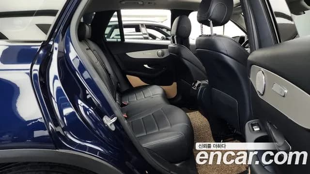 2019 Mercedes-Benz GLC-Class X253 GLC350e 4MATIC Premium Sold VIN WDC0G5EB7KF534609 – photo 11 2019 Mercedes-Benz GLC-Class X253 GLC350e 4MATIC Premium Sold VIN WDC0G5EB7KF534609 – photo 11