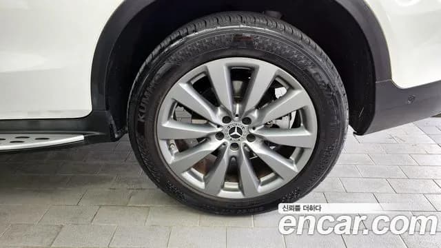 2019 Mercedes-Benz GLC-Class X253 GLC350e 4MATIC Premium Sold VIN WDC0G5EB8KF524414 – photo 16 2019 Mercedes-Benz GLC-Class X253 GLC350e 4MATIC Premium Sold VIN WDC0G5EB8KF524414 – photo 16