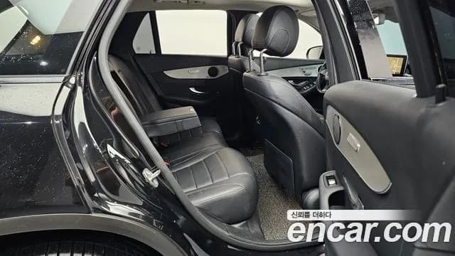 2019 Mercedes-Benz GLC-Class X253 GLC350e 4MATIC Premium Sold VIN WDC0G5EBXKF552697 – photo 16 2019 Mercedes-Benz GLC-Class X253 GLC350e 4MATIC Premium Sold VIN WDC0G5EBXKF552697 – photo 16