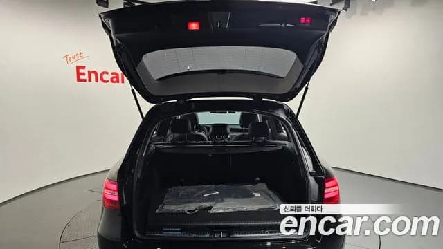 2019 Mercedes-Benz GLC-Class X253 GLC350e 4MATIC Premium Sold VIN WDC0G5EBXKF552697 – photo 17 2019 Mercedes-Benz GLC-Class X253 GLC350e 4MATIC Premium Sold VIN WDC0G5EBXKF552697 – photo 17