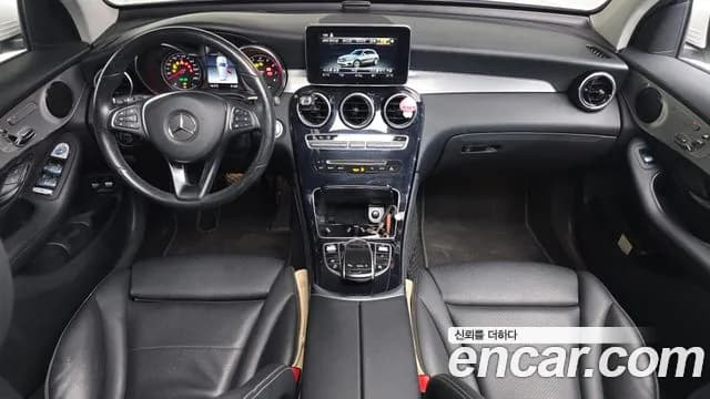 2019 Mercedes-Benz GLC-Class X253 GLC350e 4MATIC Premium Sold VIN WDC0G5EBXKF588163 – photo 11 2019 Mercedes-Benz GLC-Class X253 GLC350e 4MATIC Premium Sold VIN WDC0G5EBXKF588163 – photo 11