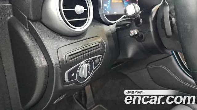 2020 Mercedes-Benz GLC-Class X253 GLC300 4MATIC Sold VIN WDC0G8EB4LF746693 – photo 16 2020 Mercedes-Benz GLC-Class X253 GLC300 4MATIC Sold VIN WDC0G8EB4LF746693 – photo 16
