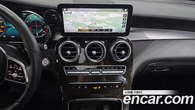 2020 Mercedes-Benz GLC-Class X253 GLC300 4MATIC Sold VIN WDC0G8EBXLF751056 – exterior detail 2020 Mercedes-Benz GLC-Class X253 GLC300 4MATIC Sold VIN WDC0G8EBXLF751056 – exterior detail