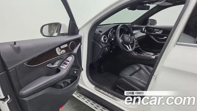 2020 Mercedes-Benz GLC-Class X253 GLC300 4MATIC Sold VIN WDC0G8EBXLF751056 – photo 17 2020 Mercedes-Benz GLC-Class X253 GLC300 4MATIC Sold VIN WDC0G8EBXLF751056 – photo 17