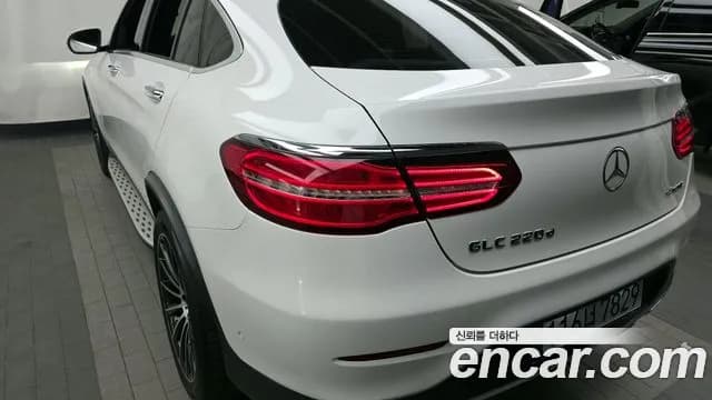 2018 Mercedes-Benz GLC-Class X253 GLC220 d 4MATIC Premium Coupe Sold VIN WDC0J0FB1JF332740 – photo 17 2018 Mercedes-Benz GLC-Class X253 GLC220 d 4MATIC Premium Coupe Sold VIN WDC0J0FB1JF332740 – photo 17