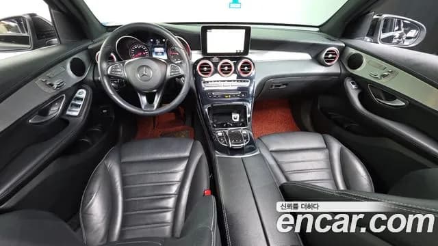 2017 Mercedes-Benz GLC-Class X253 GLC220 d 4MATIC Premium Coupe Sold VIN WDC0J0FB5HF225250 – photo 18 2017 Mercedes-Benz GLC-Class X253 GLC220 d 4MATIC Premium Coupe Sold VIN WDC0J0FB5HF225250 – photo 18