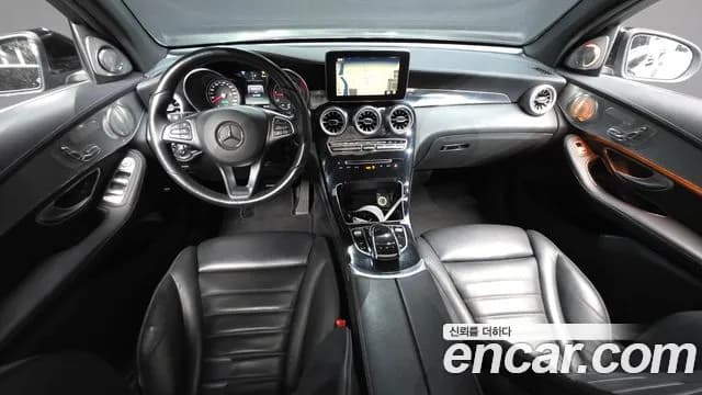 2017 Mercedes-Benz GLC-Class X253 GLC220 d 4MATIC Premium Coupe Sold VIN WDC0J0FB5HF277204 – photo 12 2017 Mercedes-Benz GLC-Class X253 GLC220 d 4MATIC Premium Coupe Sold VIN WDC0J0FB5HF277204 – photo 12