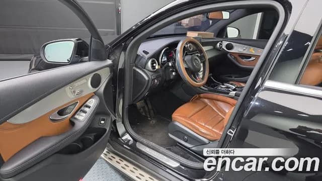 2018 Mercedes-Benz GLC-Class X253 GLC220 d 4MATIC Premium Coupe Sold VIN WDC0J0FB5JF372724 – photo 11 2018 Mercedes-Benz GLC-Class X253 GLC220 d 4MATIC Premium Coupe Sold VIN WDC0J0FB5JF372724 – photo 11