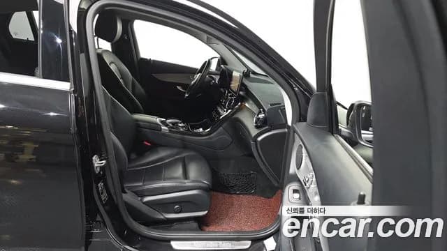 2018 Mercedes-Benz GLC-Class X253 GLC220 d 4MATIC Coupe Sold VIN WDC0J0FB5JF420920 – photo 30 2018 Mercedes-Benz GLC-Class X253 GLC220 d 4MATIC Coupe Sold VIN WDC0J0FB5JF420920 – photo 30