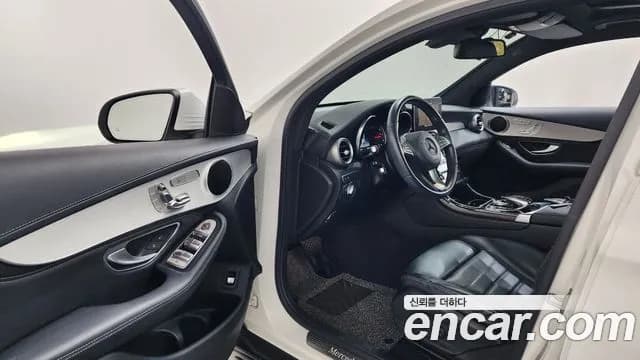 2018 Mercedes-Benz GLC-Class X253 GLC220 d 4MATIC Premium Coupe Sold VIN WDC0J0FBXJF364120 – engine bay 2018 Mercedes-Benz GLC-Class X253 GLC220 d 4MATIC Premium Coupe Sold VIN WDC0J0FBXJF364120 – engine bay
