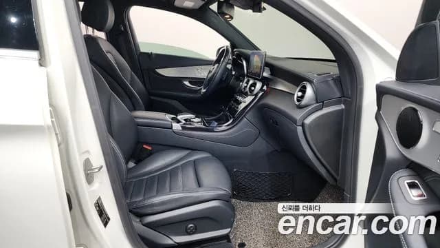 2018 Mercedes-Benz GLC-Class X253 GLC220 d 4MATIC Premium Coupe Sold VIN WDC0J0FBXJF364120 – photo 16 2018 Mercedes-Benz GLC-Class X253 GLC220 d 4MATIC Premium Coupe Sold VIN WDC0J0FBXJF364120 – photo 16