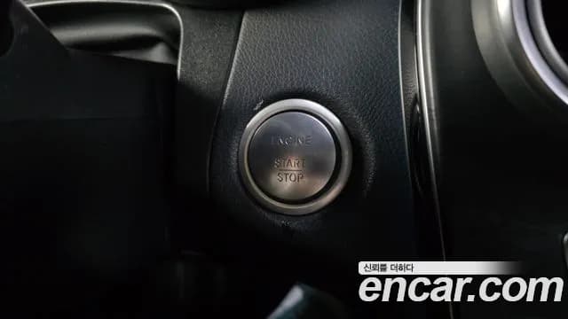 2019 Mercedes-Benz GLC-Class X253 GCL300 4MATIC Coupe Sold VIN WDC0J4KB0KF514606 – exterior detail 2019 Mercedes-Benz GLC-Class X253 GCL300 4MATIC Coupe Sold VIN WDC0J4KB0KF514606 – exterior detail
