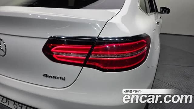 2019 Mercedes-Benz GLC-Class X253 GCL300 4MATIC Coupe Sold VIN WDC0J4KB0KF514606 – photo 28 2019 Mercedes-Benz GLC-Class X253 GCL300 4MATIC Coupe Sold VIN WDC0J4KB0KF514606 – photo 28