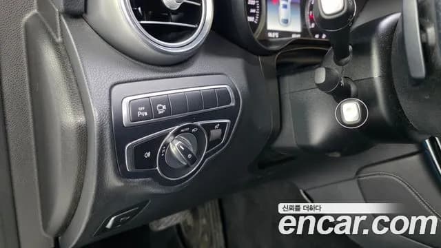 2019 Mercedes-Benz GLC-Class X253 GCL300 4MATIC Coupe Sold VIN WDC0J4KB0KF514606 – photo 33 2019 Mercedes-Benz GLC-Class X253 GCL300 4MATIC Coupe Sold VIN WDC0J4KB0KF514606 – photo 33