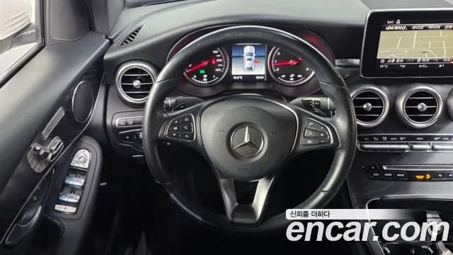 2019 Mercedes-Benz GLC-Class X253 GCL300 4MATIC Coupe Sold VIN WDC0J4KB0KF514606 – photo 34 2019 Mercedes-Benz GLC-Class X253 GCL300 4MATIC Coupe Sold VIN WDC0J4KB0KF514606 – photo 34