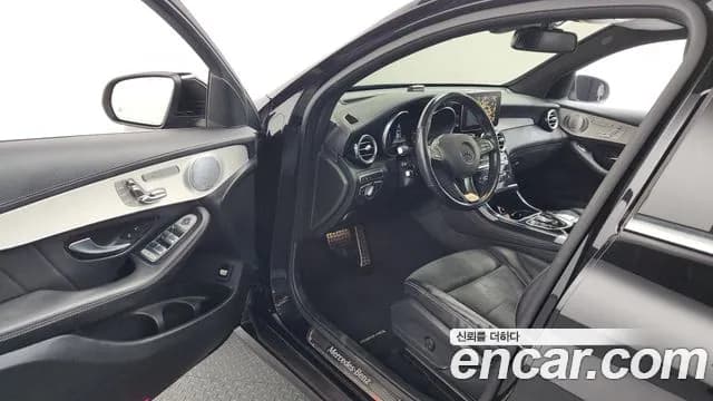 2019 Mercedes-Benz GLC-Class X253 GLC300 4MATIC AMG Line Coupe Sold VIN WDC0J4KB5KF642372 – photo 15 2019 Mercedes-Benz GLC-Class X253 GLC300 4MATIC AMG Line Coupe Sold VIN WDC0J4KB5KF642372 – photo 15