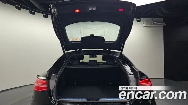 2019 Mercedes-Benz GLC-Class X253 GCL300 4MATIC Coupe Sold VIN WDC0J4KB7KF538224 – photo 13 2019 Mercedes-Benz GLC-Class X253 GCL300 4MATIC Coupe Sold VIN WDC0J4KB7KF538224 – photo 13