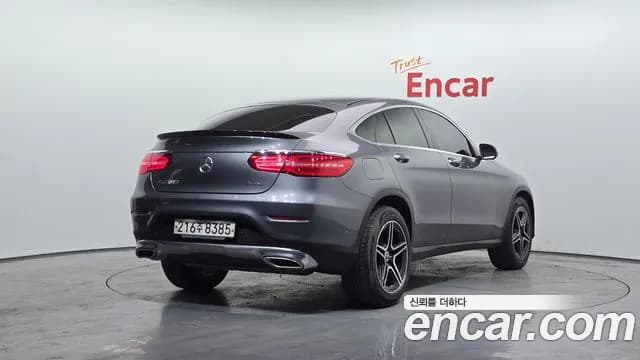 2019 Mercedes-Benz GLC-Class X253 GCL300 4MATIC Coupe Sold VIN WDC0J4KB8KF636498 – interior seats 2019 Mercedes-Benz GLC-Class X253 GCL300 4MATIC Coupe Sold VIN WDC0J4KB8KF636498 – interior seats