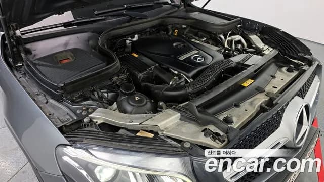 2019 Mercedes-Benz GLC-Class X253 GCL300 4MATIC Coupe Sold VIN WDC0J4KB8KF636498 – photo 16 2019 Mercedes-Benz GLC-Class X253 GCL300 4MATIC Coupe Sold VIN WDC0J4KB8KF636498 – photo 16