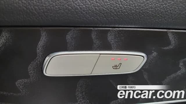 2019 Mercedes-Benz GLC-Class X253 GCL300 4MATIC Coupe Sold VIN WDC0J4KBXKF519716 – dashboard 2019 Mercedes-Benz GLC-Class X253 GCL300 4MATIC Coupe Sold VIN WDC0J4KBXKF519716 – dashboard