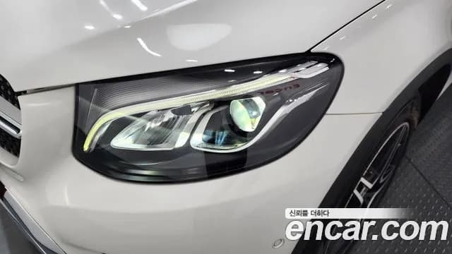 2019 Mercedes-Benz GLC-Class X253 GCL300 4MATIC Coupe Sold VIN WDC0J4KBXKF519716 – photo 28 2019 Mercedes-Benz GLC-Class X253 GCL300 4MATIC Coupe Sold VIN WDC0J4KBXKF519716 – photo 28