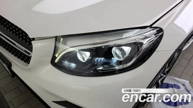 2019 Mercedes-Benz GLC-Class X253 AMG GLC43 4MATIC Coupe Sold VIN WDC0J6EB3KF547056 – front exterior 2019 Mercedes-Benz GLC-Class X253 AMG GLC43 4MATIC Coupe Sold VIN WDC0J6EB3KF547056 – front exterior