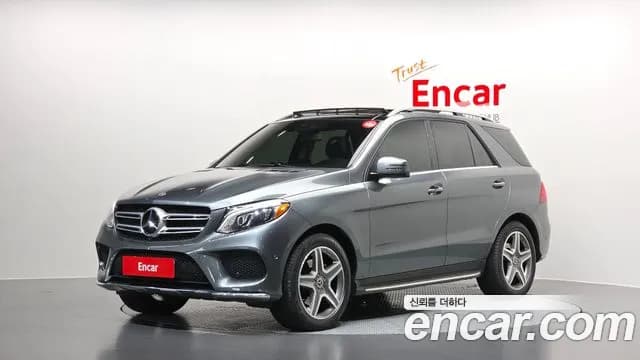 2018 Mercedes-Benz GLE-Class W166 GLE350 d 4MATIC Premium Sold VIN WDCDA2EB3JB067292 – interior seats 2018 Mercedes-Benz GLE-Class W166 GLE350 d 4MATIC Premium Sold VIN WDCDA2EB3JB067292 – interior seats