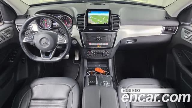 2018 Mercedes-Benz GLE-Class W166 GLE350 d 4MATIC Premium Sold VIN WDCDA2EB3JB067292 – exterior detail 2018 Mercedes-Benz GLE-Class W166 GLE350 d 4MATIC Premium Sold VIN WDCDA2EB3JB067292 – exterior detail