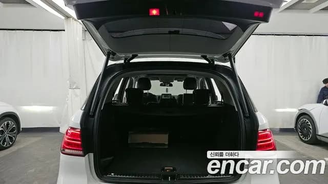 2017 Mercedes-Benz GLE-Class W166 GLE350 d 4MATIC Sold VIN WDCDA2EB5HA906147 – exterior detail 2017 Mercedes-Benz GLE-Class W166 GLE350 d 4MATIC Sold VIN WDCDA2EB5HA906147 – exterior detail