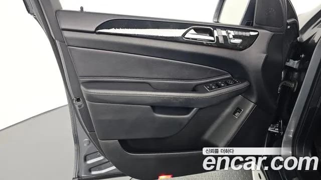 2017 Mercedes-Benz GLE-Class W166 GLE350 d 4MATIC Sold VIN WDCDA2EB6HA912846 – photo 28 2017 Mercedes-Benz GLE-Class W166 GLE350 d 4MATIC Sold VIN WDCDA2EB6HA912846 – photo 28