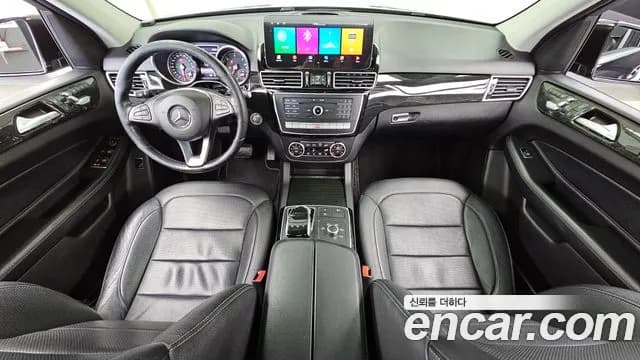 2017 Mercedes-Benz GLE-Class W166 GLE350 d 4MATIC Sold VIN WDCDA2EB8HA848289 – front exterior 2017 Mercedes-Benz GLE-Class W166 GLE350 d 4MATIC Sold VIN WDCDA2EB8HA848289 – front exterior