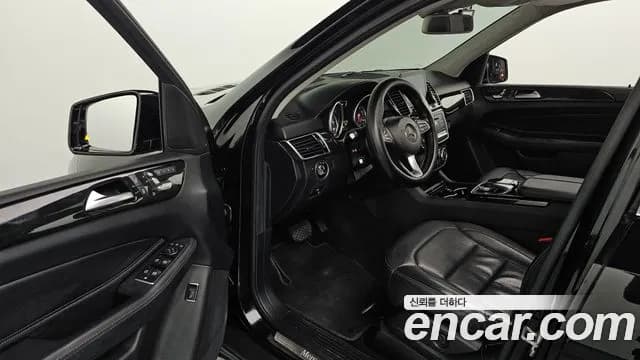 2017 Mercedes-Benz GLE-Class W166 GLE350 d 4MATIC Sold VIN WDCDA2EB8HA907986 – front exterior 2017 Mercedes-Benz GLE-Class W166 GLE350 d 4MATIC Sold VIN WDCDA2EB8HA907986 – front exterior