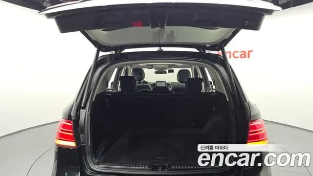 2017 Mercedes-Benz GLE-Class W166 GLE350 d 4MATIC Sold VIN WDCDA2EB8HA907986 – rear exterior 2017 Mercedes-Benz GLE-Class W166 GLE350 d 4MATIC Sold VIN WDCDA2EB8HA907986 – rear exterior