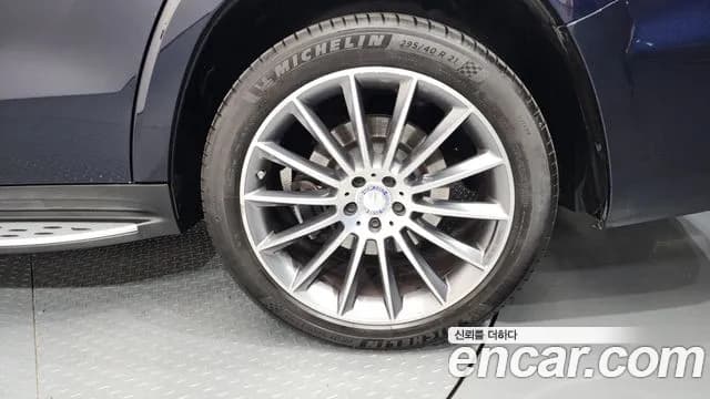 2017 Mercedes-Benz GLS-Class X166 GLS500 4MATIC Sold VIN WDCDF7DEXHA836977 – interior seats 2017 Mercedes-Benz GLS-Class X166 GLS500 4MATIC Sold VIN WDCDF7DEXHA836977 – interior seats