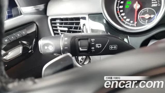 2017 Mercedes-Benz GLS-Class X166 GLS500 4MATIC Sold VIN WDCDF7DEXHA836977 – exterior detail 2017 Mercedes-Benz GLS-Class X166 GLS500 4MATIC Sold VIN WDCDF7DEXHA836977 – exterior detail