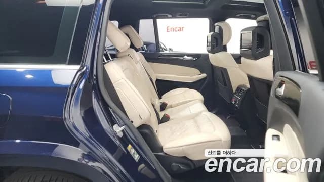 2017 Mercedes-Benz GLS-Class X166 GLS500 4MATIC Sold VIN WDCDF7DEXHA836977 – photo 11 2017 Mercedes-Benz GLS-Class X166 GLS500 4MATIC Sold VIN WDCDF7DEXHA836977 – photo 11