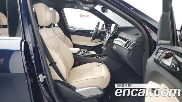 2017 Mercedes-Benz GLS-Class X166 GLS500 4MATIC Sold VIN WDCDF7DEXHA836977 – photo 28 2017 Mercedes-Benz GLS-Class X166 GLS500 4MATIC Sold VIN WDCDF7DEXHA836977 – photo 28