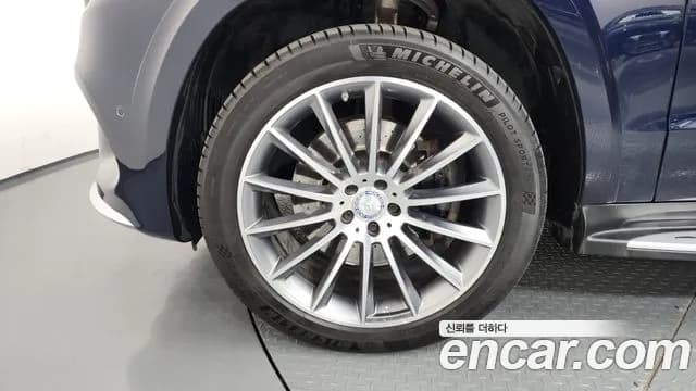 2017 Mercedes-Benz GLS-Class X166 GLS500 4MATIC Sold VIN WDCDF7DEXHA836977 – photo 39 2017 Mercedes-Benz GLS-Class X166 GLS500 4MATIC Sold VIN WDCDF7DEXHA836977 – photo 39