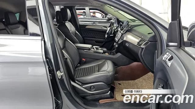 2017 Mercedes-Benz GLE-Class W166 GLE350 d 4MATIC Coupe Sold VIN WDCED2EB0HA087172 – engine bay 2017 Mercedes-Benz GLE-Class W166 GLE350 d 4MATIC Coupe Sold VIN WDCED2EB0HA087172 – engine bay