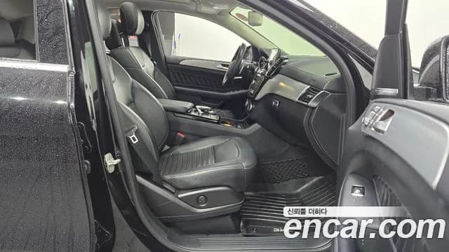 2017 Mercedes-Benz GLE-Class W166 GLE350 d 4MATIC Coupe Sold VIN WDCED2EB6HA053186 – exterior detail 2017 Mercedes-Benz GLE-Class W166 GLE350 d 4MATIC Coupe Sold VIN WDCED2EB6HA053186 – exterior detail