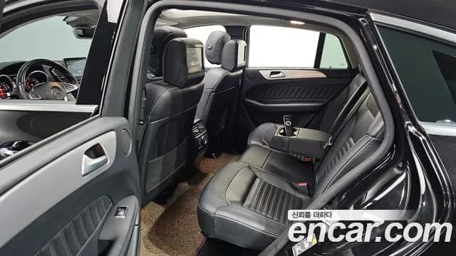 2017 Mercedes-Benz GLE-Class W166 GLE350 d 4MATIC Coupe Sold VIN WDCED2EB8HA082317 – trunk area 2017 Mercedes-Benz GLE-Class W166 GLE350 d 4MATIC Coupe Sold VIN WDCED2EB8HA082317 – trunk area