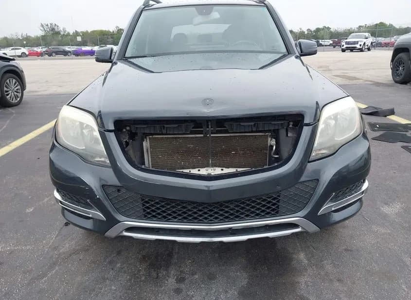 2014 MERCEDES-BENZ GLK-Class Used VIN WDCGG5HB6EG295420 – interior seats 2014 MERCEDES-BENZ GLK-Class Used VIN WDCGG5HB6EG295420 – interior seats