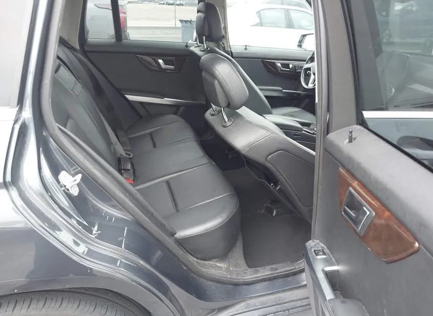 2014 MERCEDES-BENZ GLK-Class Used VIN WDCGG5HB6EG295420 – undercarriage 2014 MERCEDES-BENZ GLK-Class Used VIN WDCGG5HB6EG295420 – undercarriage