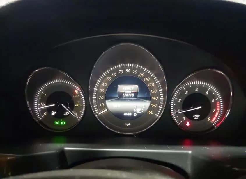 2014 MERCEDES-BENZ GLK-Class Used VIN WDCGG8JB5EG184661 – interior seats 2014 MERCEDES-BENZ GLK-Class Used VIN WDCGG8JB5EG184661 – interior seats