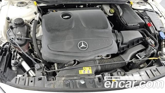 2018 Mercedes-Benz GLA-Class X156 GLA220 Premium Sold VIN WDCTG4FB1JJ485523 – undercarriage 2018 Mercedes-Benz GLA-Class X156 GLA220 Premium Sold VIN WDCTG4FB1JJ485523 – undercarriage