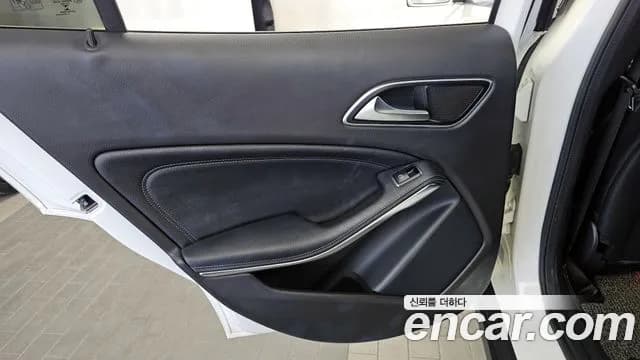2018 Mercedes-Benz GLA-Class X156 GLA220 Premium Sold VIN WDCTG4FB1JJ485523 – photo 18 2018 Mercedes-Benz GLA-Class X156 GLA220 Premium Sold VIN WDCTG4FB1JJ485523 – photo 18