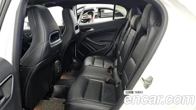 2018 Mercedes-Benz GLA-Class X156 GLA220 Premium Sold VIN WDCTG4FB1JJ485523 – photo 19 2018 Mercedes-Benz GLA-Class X156 GLA220 Premium Sold VIN WDCTG4FB1JJ485523 – photo 19