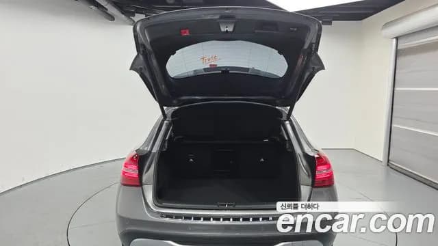 2019 Mercedes-Benz GLA-Class X156 GLA220 Premium Sold VIN WDCTG4FB3KJ572633 – photo 18 2019 Mercedes-Benz GLA-Class X156 GLA220 Premium Sold VIN WDCTG4FB3KJ572633 – photo 18